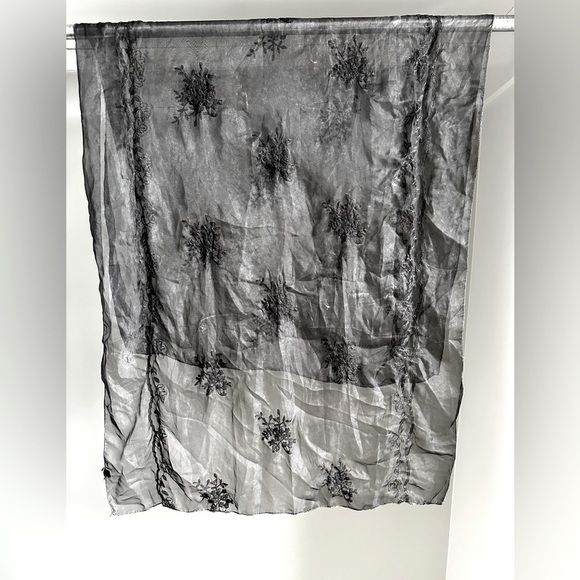 SILK SCARF Black Rectangular Embroidered Sheer Rolled Edges 66x30 EUC - Picture 4 of 14